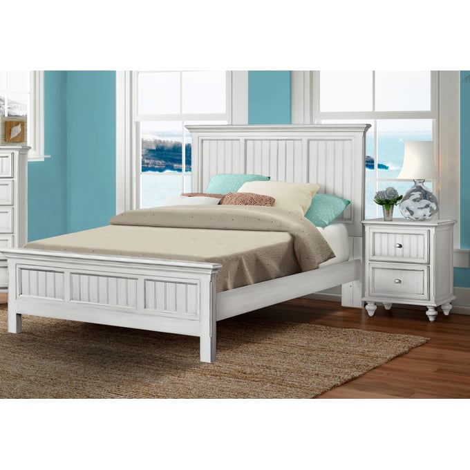 Sea Winds Monaco White 2pc Bedroom Set with Queen Bed SEWN-B818QBED-BLANC-BR-S1